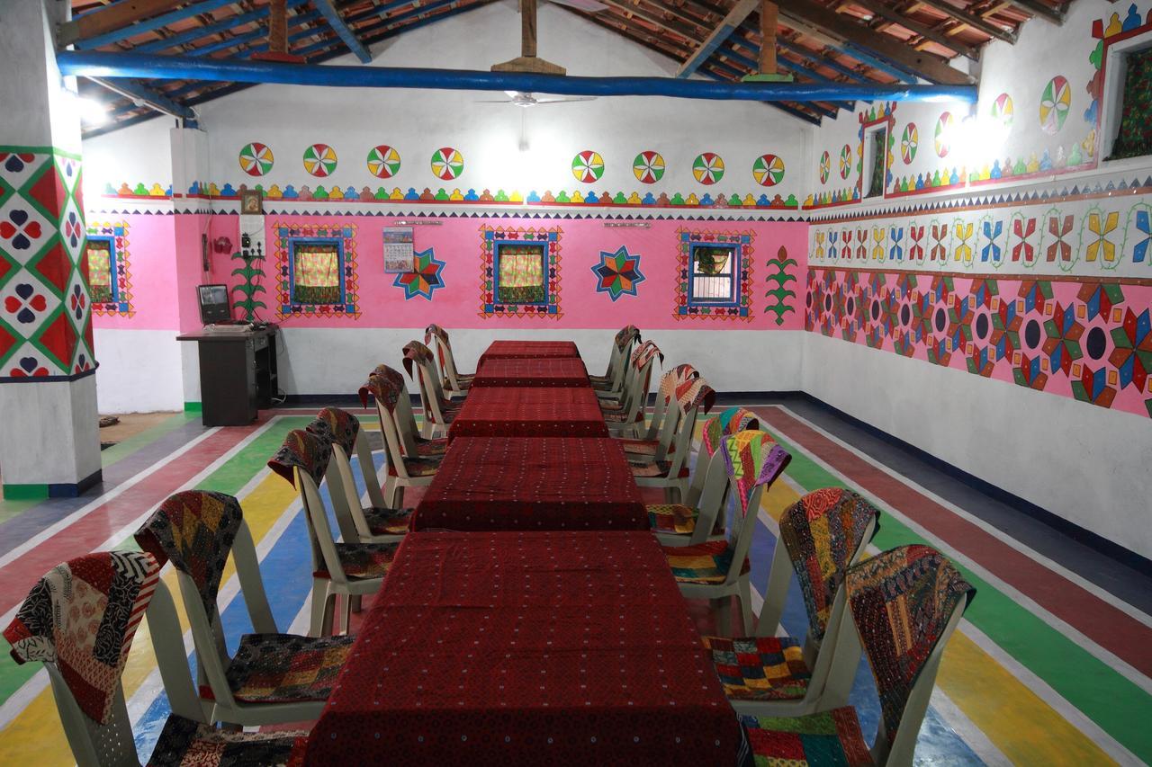 Rann Bhumi Homestay Resort Hodka Экстерьер фото